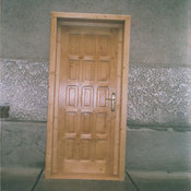 Uşi 4